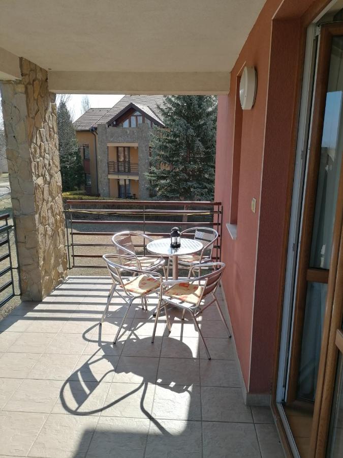 Daniella Apartmens Buk Exterior photo